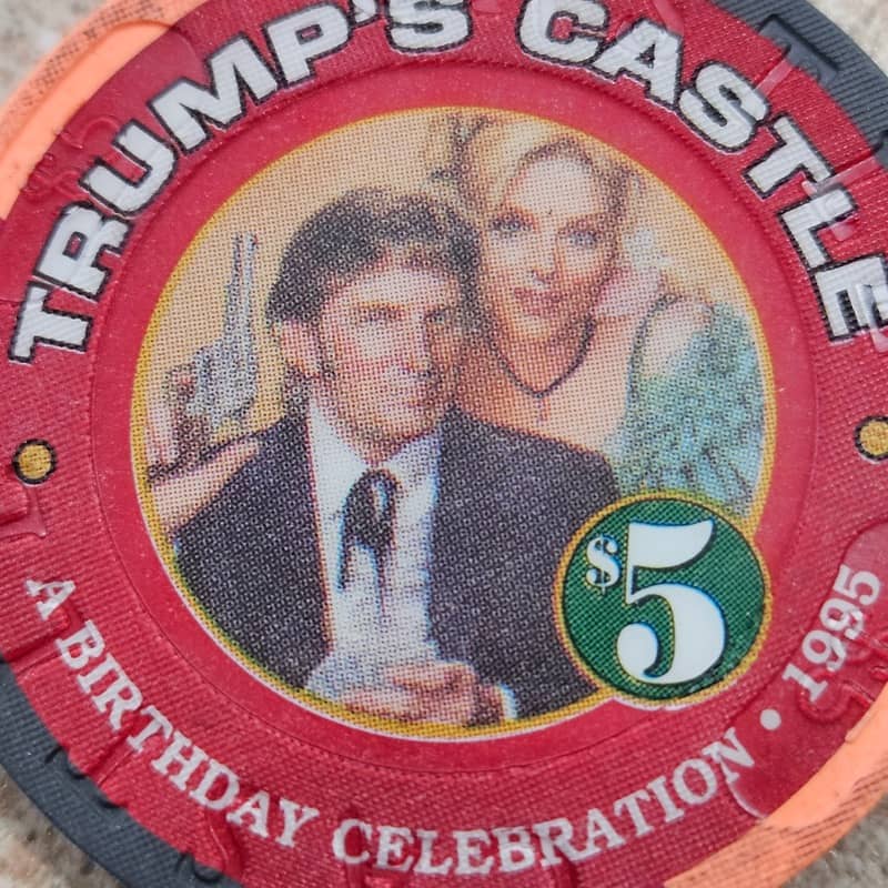 1995 Trump's Castle Birthday Celebration $5 Casino Clay Chip